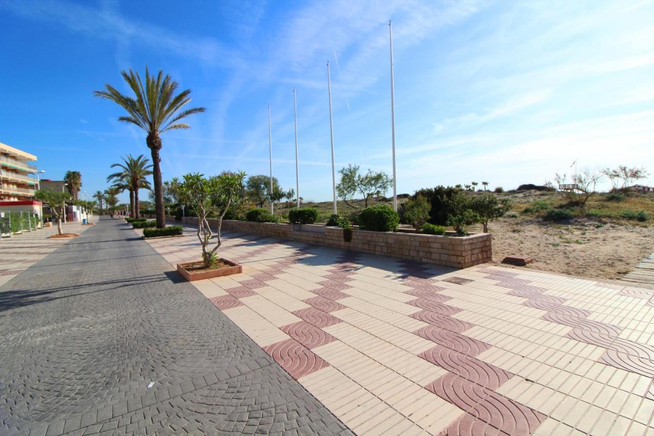Global Properties, Apartamento Con Gran Terraza Y Piscina カネット・デ・ベレンゲル エクステリア 写真